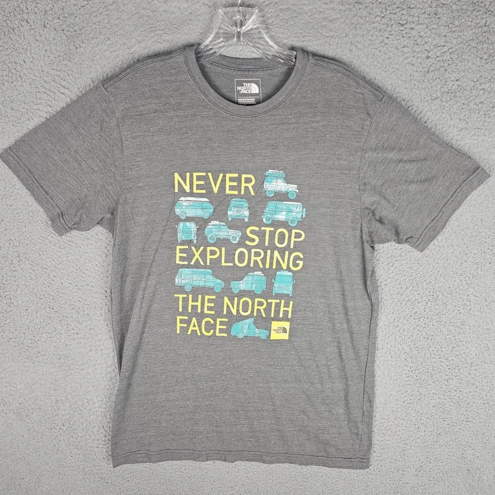 The North Face T-Shirt Mens Medium Never Stop Exploring Slim Fit Graphic Tee